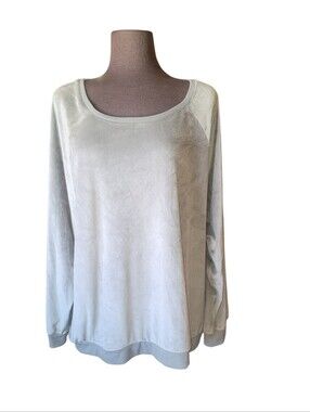 Muk Luks Gray Scoop-Neck Velour Pullover